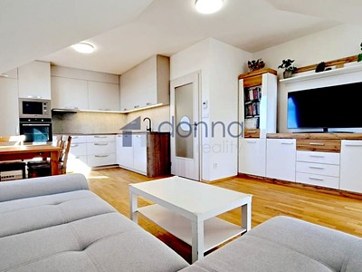 Pronájem bytu 3+kk 76 m²