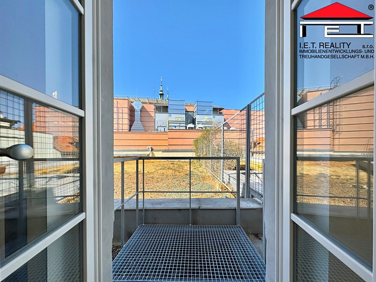 Pronájem komerčního prostoru, 153 m² (10 z 16)