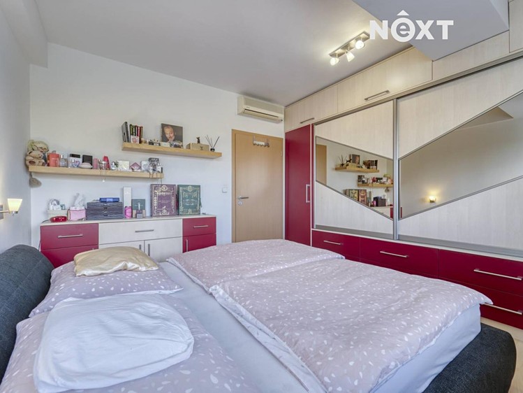 Prodej bytu 5+kk, 133 m² (10 z 28)