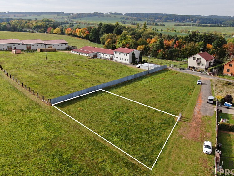 Grundstück zum Kauf, 940 m² (1 von 14)
