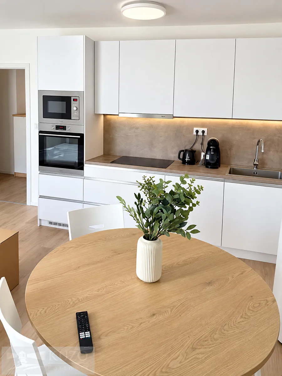 Pronájem bytu 1+kk 32 m²