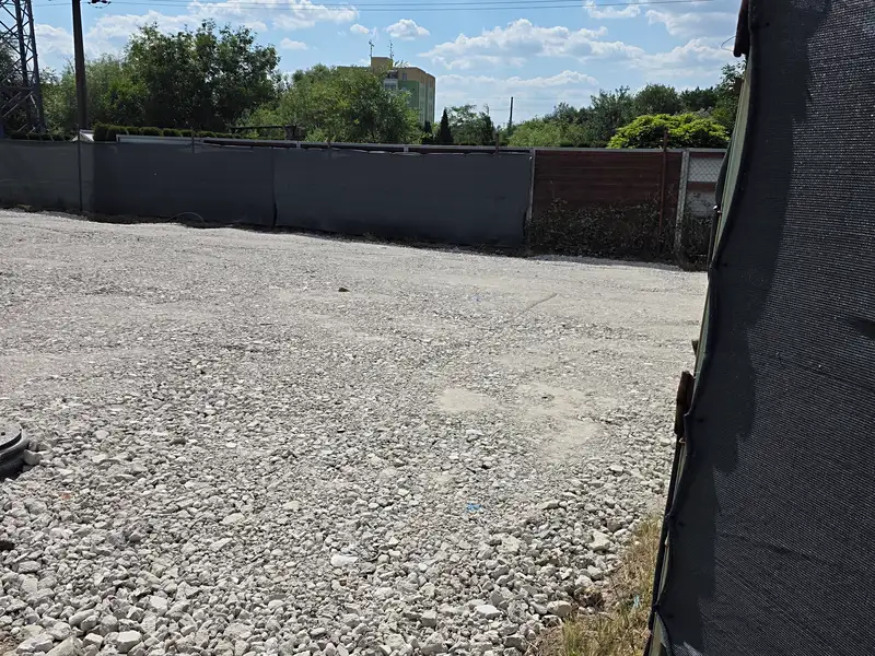 Pronájem komerčního pozemku 715 m², České Budějovice – náhled fotky 1