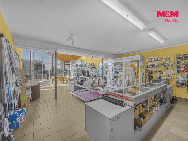 Комерційне приміщення на продаж, 330 м² (5 з 30)