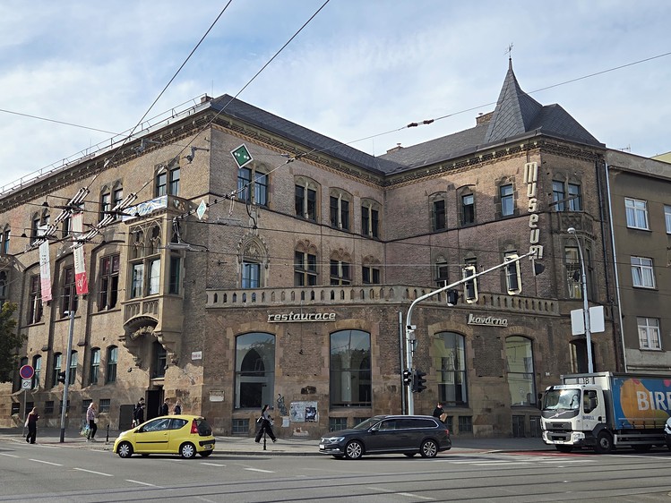 Ostatní