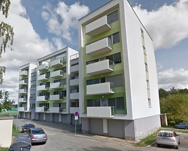 Pronájem garáže 17 m², Jihlava – fotka 1 z 3