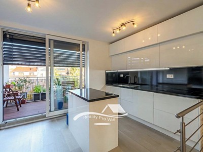 Prodej bytu 3+kk, 113 m² (3 z 18)