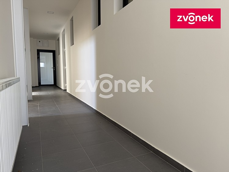 Pronájem komerčního prostoru, 96 m² (10 z 11)
