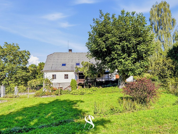 Haus zum Kauf, 192 m² (2 von 29)