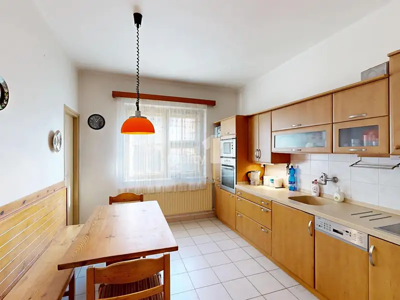 Prodej vily 293 m², pozemek 791 m², Praha – náhled fotky 2