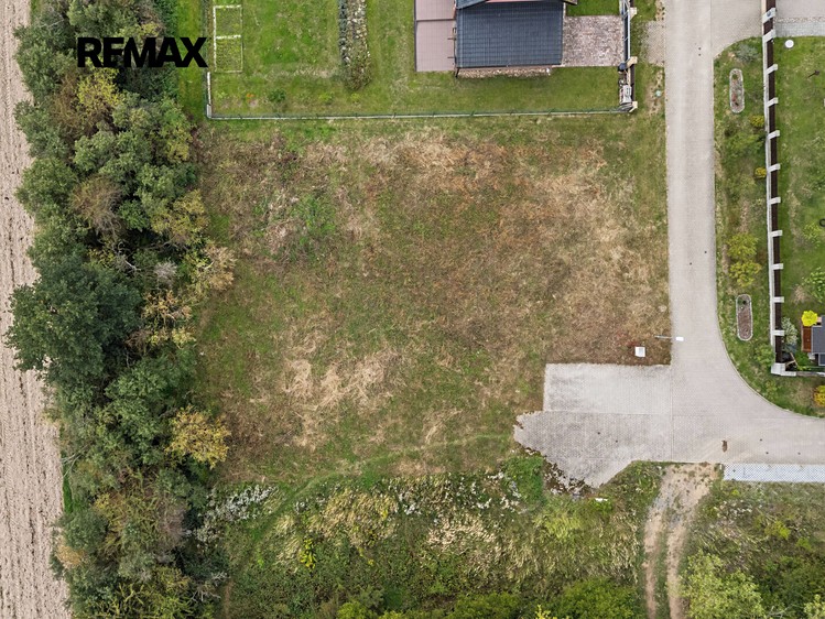 Grundstück zum Kauf, 887 m² (3 von 9)