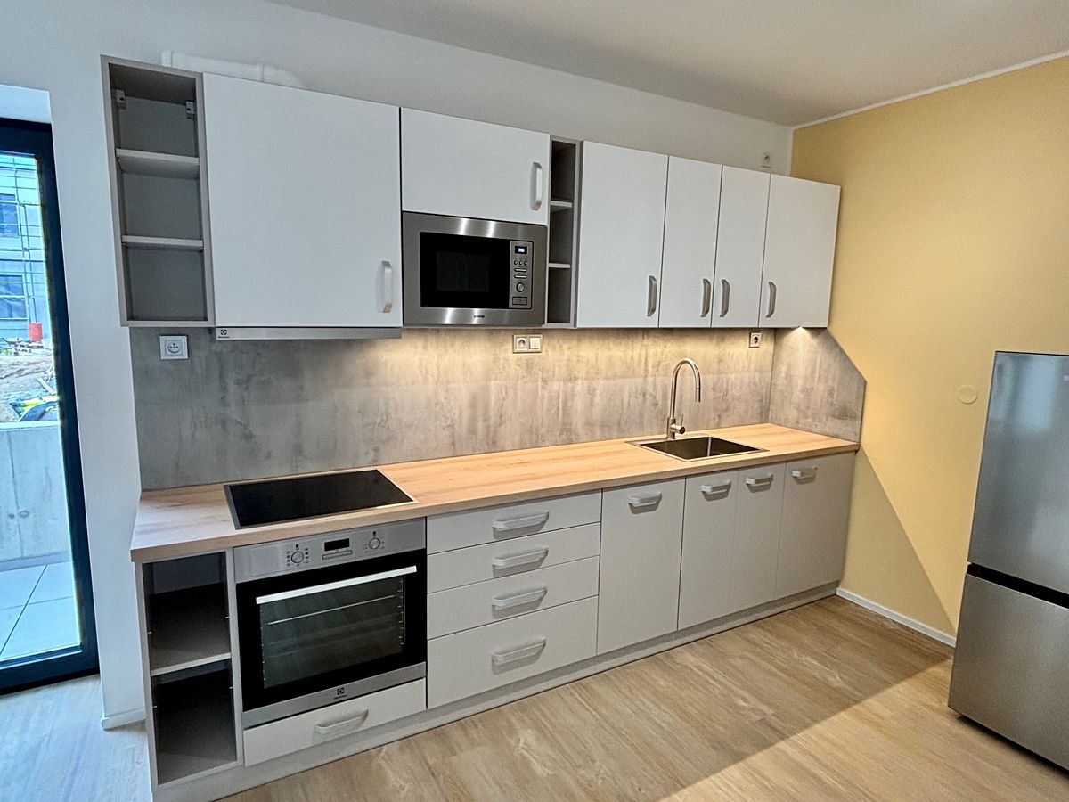 Pronájem bytu 1+kk 36 m²
