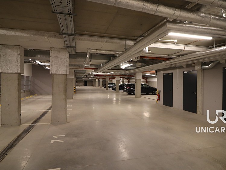 Pronájem nemovitosti, 15 m² (5 z 8)