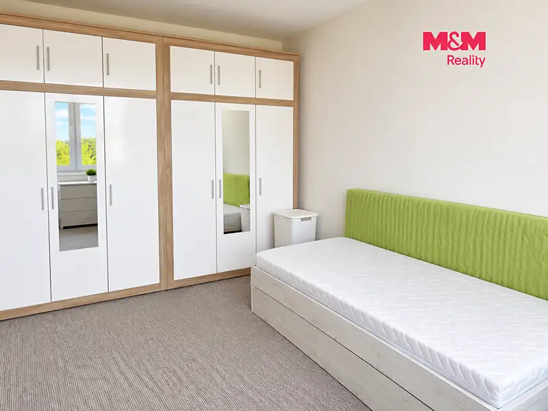 Pronájem bytu 2+kk 45 m², Pardubice – náhled fotky 3