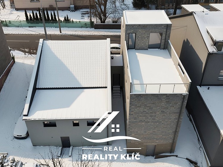 Комерційне приміщення на продаж, 370 м² (26 з 27)