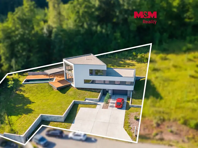 Prodej stavebního pozemku 1831 m², Trutnov – náhled fotky 1