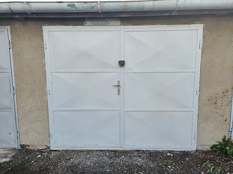 Prodej garáže 18 m², Pardubice – náhled fotky 2