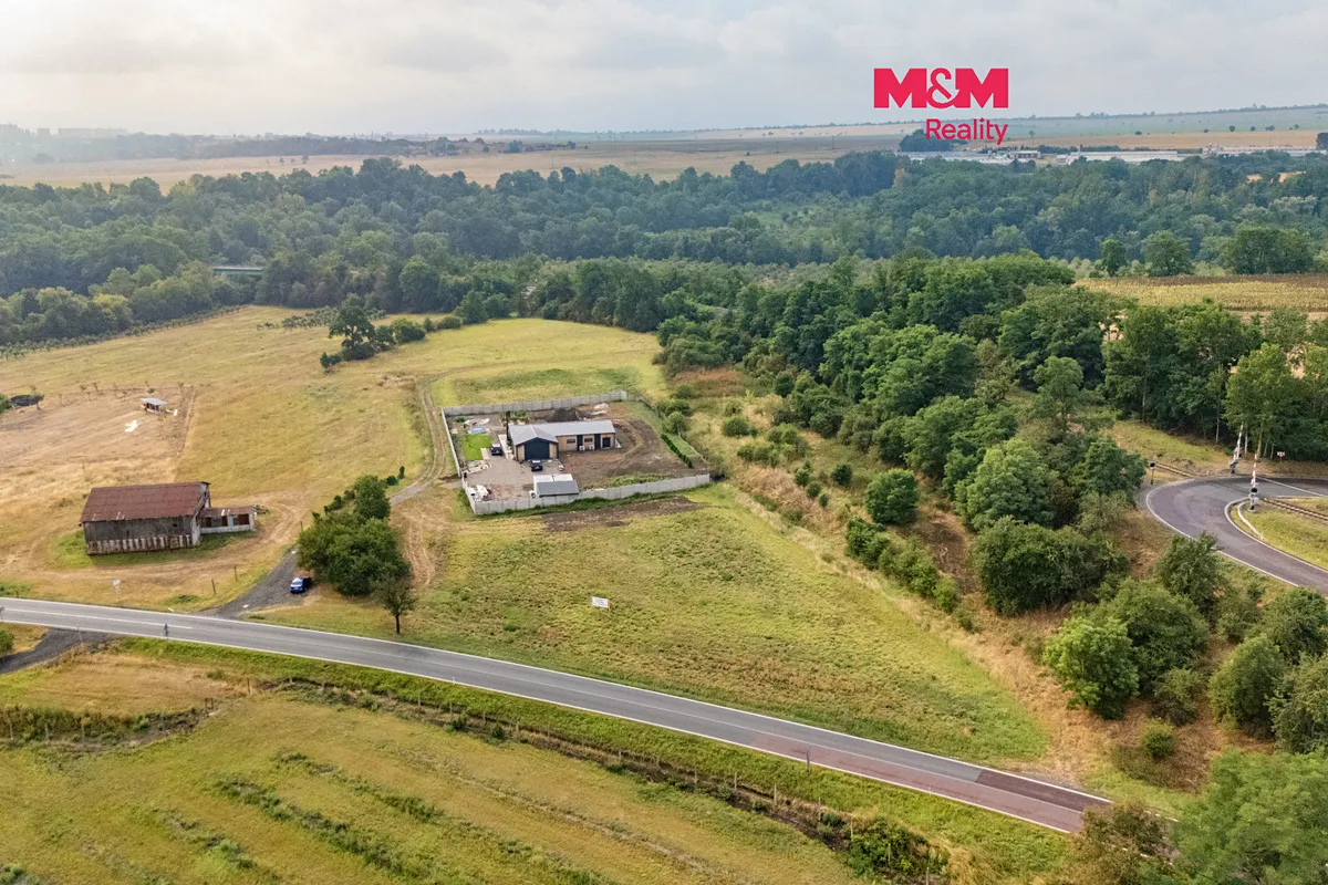 Prodej stavebního pozemku 1095 m²