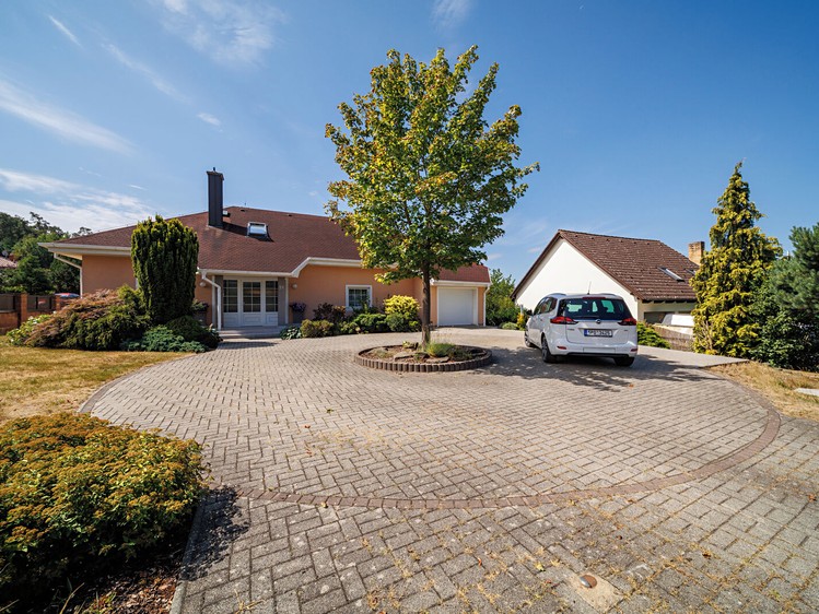 Будинок на продаж, 300 м² (41 з 42)