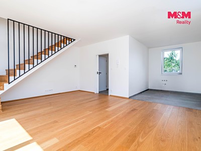 Prodej bytu 3+kk, 83 m² (2 z 17)