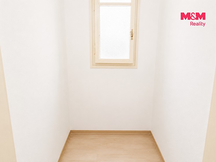 Wohnung 1+kk zum Kauf, 28 m² (7 von 10)
