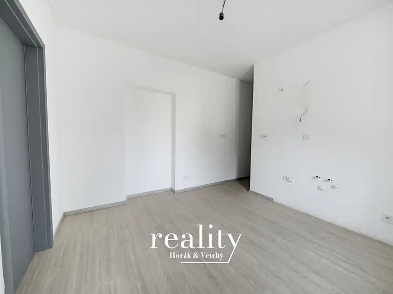 Prodej bytu 2+kk 33 m², Herálec – náhled fotky 2