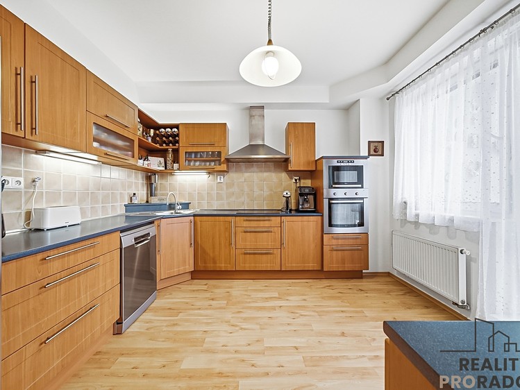 Prodej bytu 4+kk, 120 m² (9 z 27)
