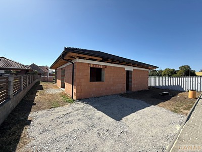 Будинок на продаж, 141 м² (2 з 17)
