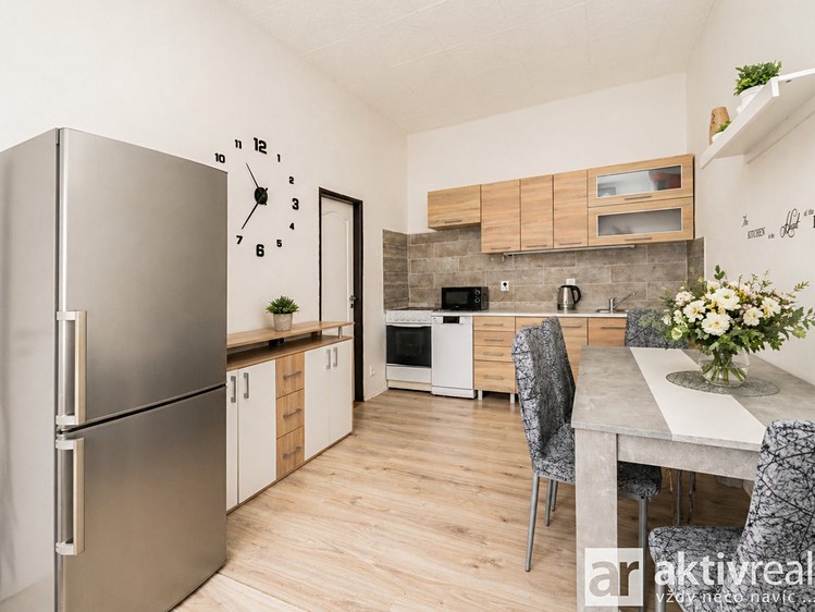 Комерційне приміщення на продаж, 250 м² (14 з 43)