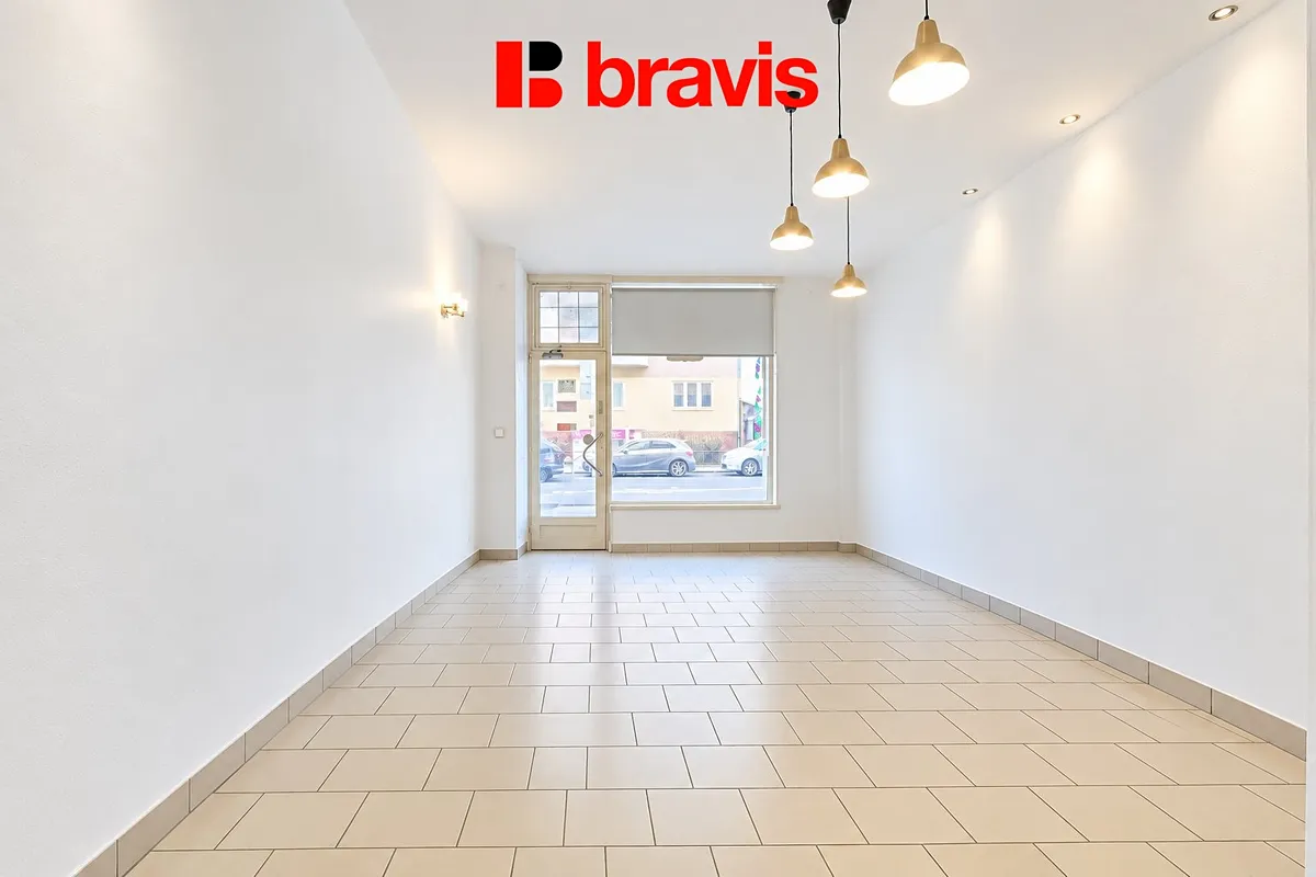Pronájem obchodního prostoru 47 m²