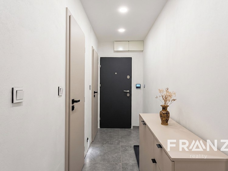 Квартира 3+1 на продаж, 68 м² (5 з 25)