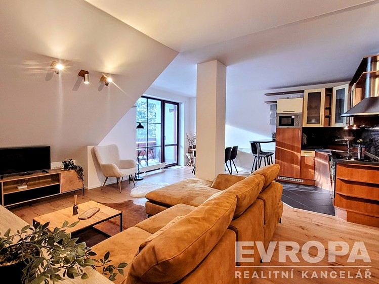 Квартира 2+kk в оренду, 73 м² (1 з 16)