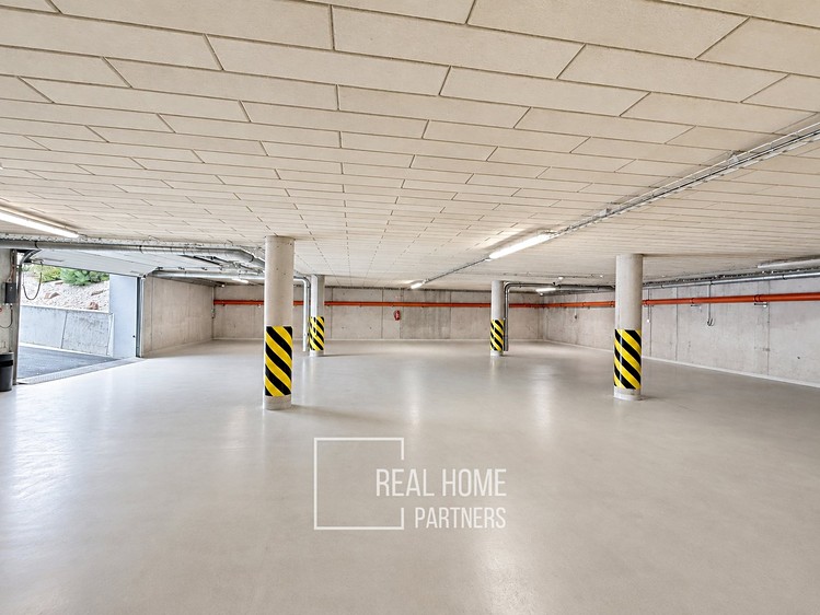 Комерційне приміщення в оренду, 563 м² (32 з 43)