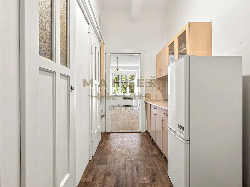 Prodej bytu 1+kk 36 m², Praha – náhled fotky 1