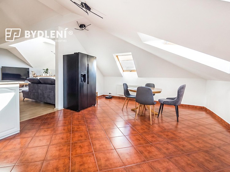 Pronájem bytu 4+1, 160 m² (7 z 16)