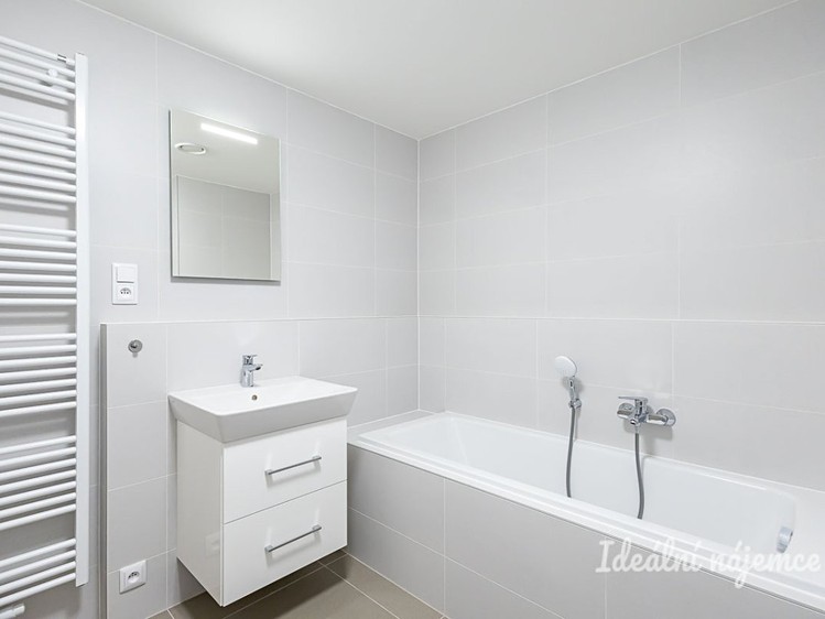 Квартира 2+kk в оренду, 52 м² (8 з 15)