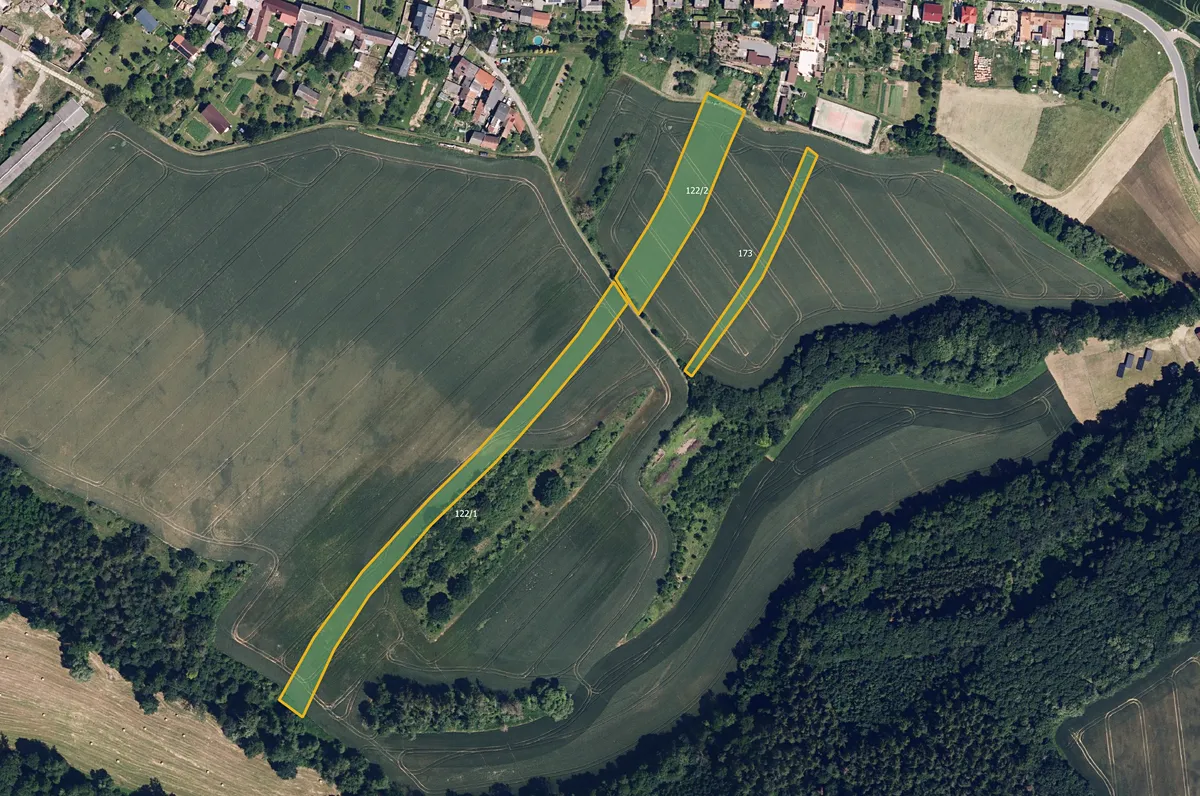 Prodej pole 52131 m²