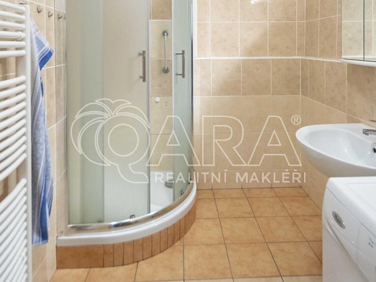 Квартира 2+kk на продаж, 63 м² (12 з 27)