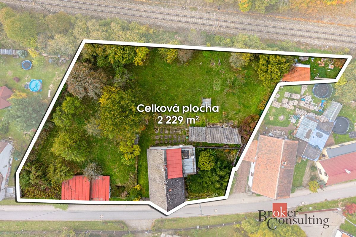 Prodej rodinného domu 137 m², pozemek 2229 m², Dobronín – fotka 1 z 3