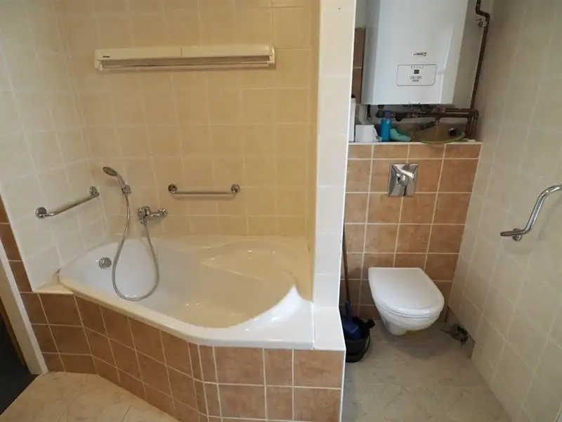 Pronájem bytu 2+1 61 m², Jablonec nad Nisou – náhled fotky 2