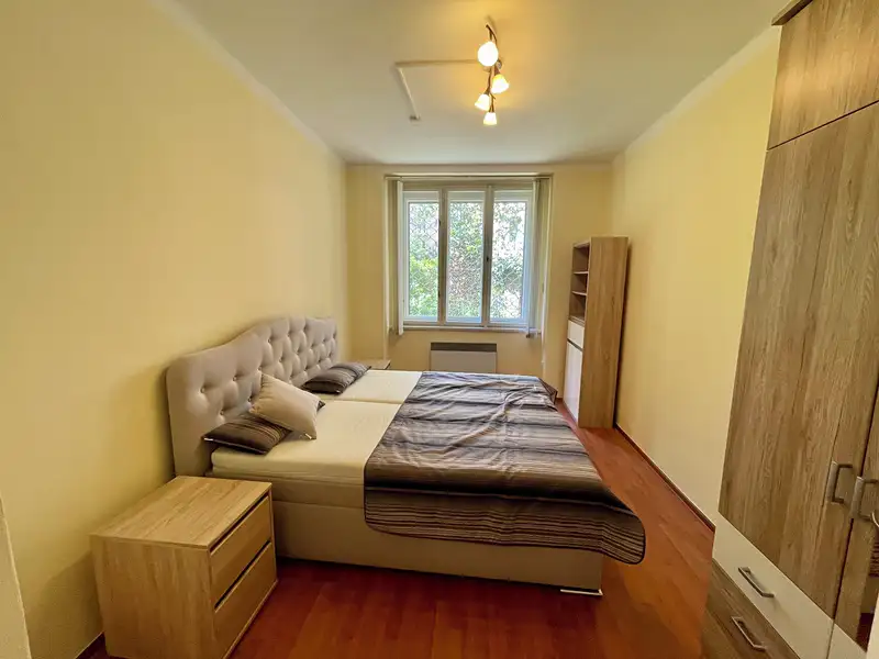 Prodej bytu 2+kk 37 m², Praha – náhled fotky 2