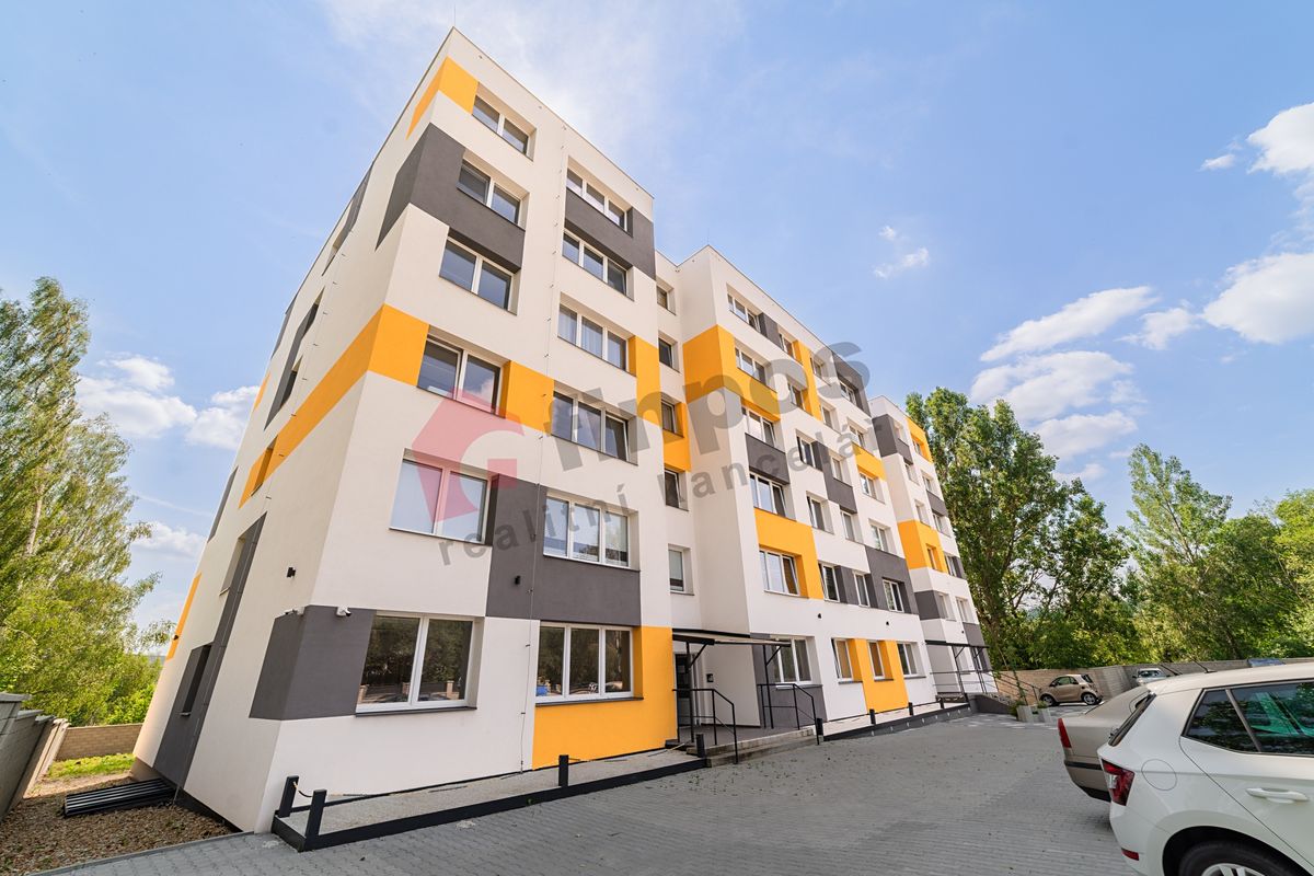 Pronájem bytu 1+kk 30 m²