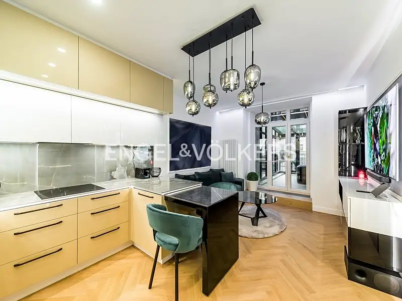 Pronájem bytu 2+kk 87 m², Praha – náhled fotky 2