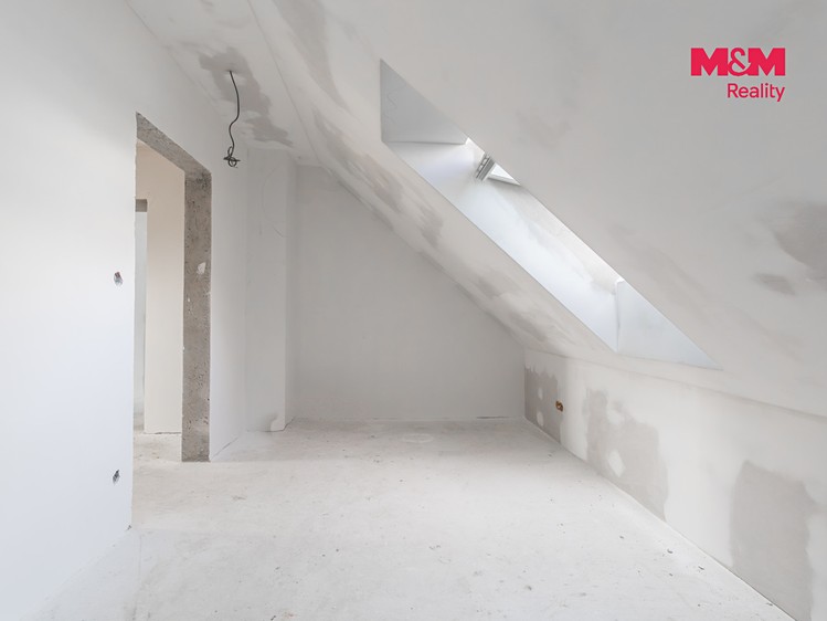 Prodej domu, 180 m² (4 z 26)