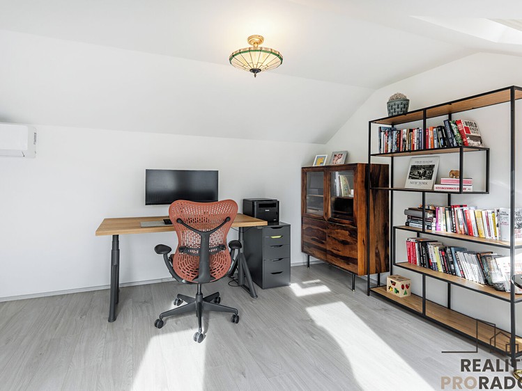 Prodej bytu 3+kk, 82 m² (13 z 40)