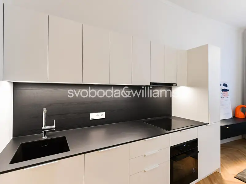 Pronájem bytu 2+kk 46 m², Praha – náhled fotky 3