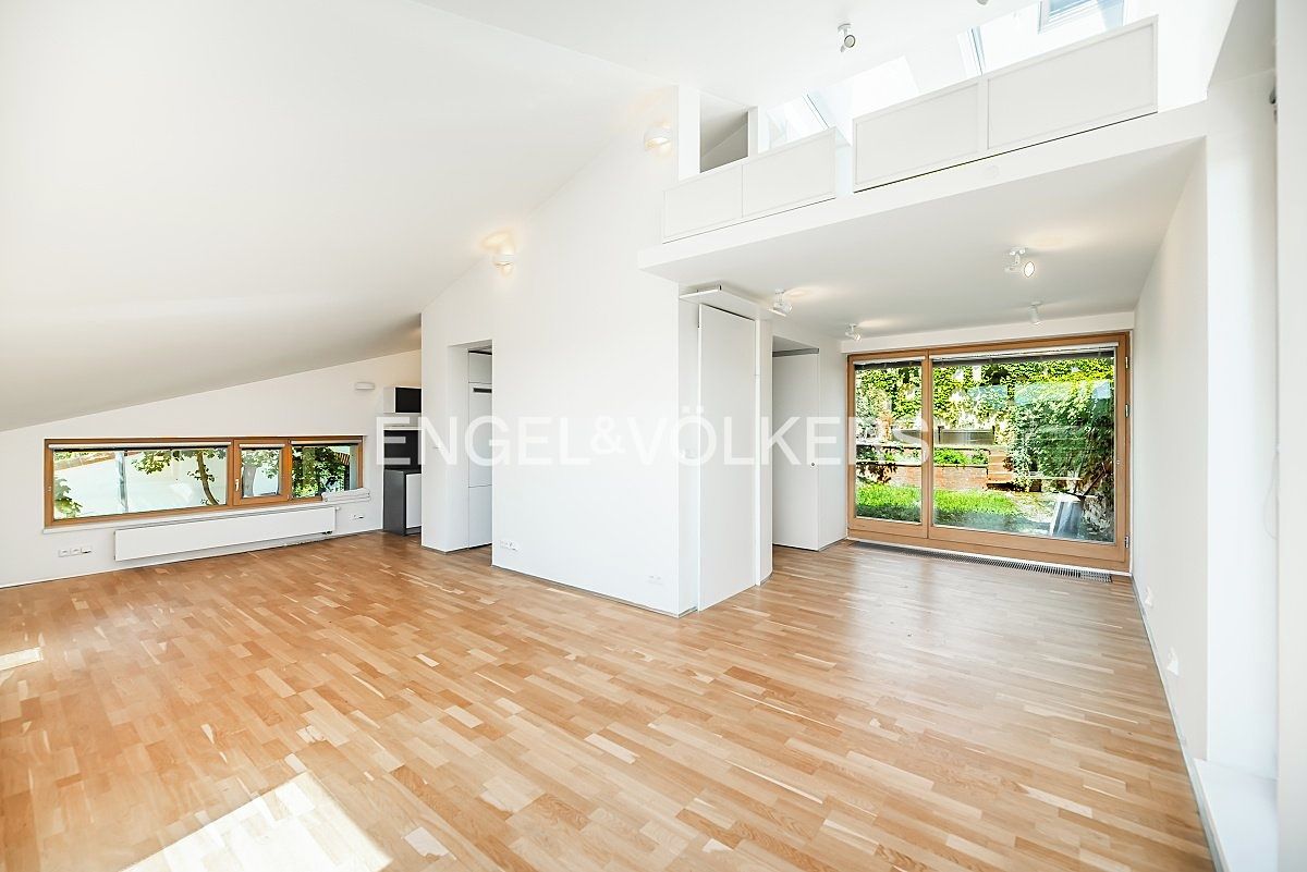 Pronájem rodinného domu 140 m², pozemek 154 m² – fotografie 5