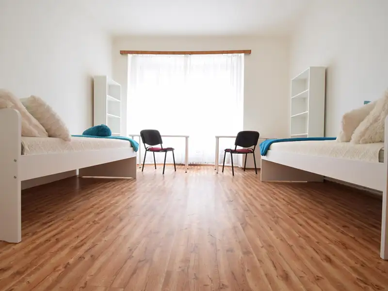 Pronájem bytu pokoje 21 m², Praha – náhled fotky 1