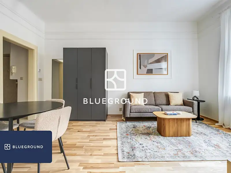 Pronájem bytu 2+kk 45 m², Praha – náhled fotky 2