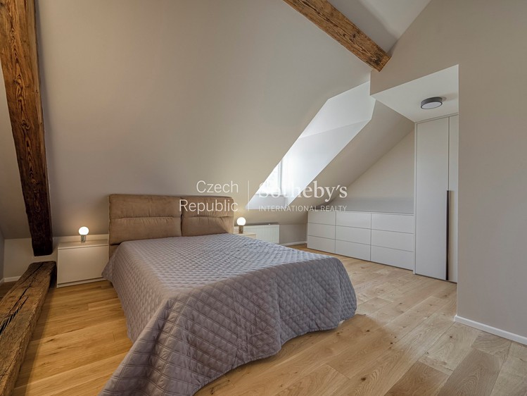 Prodej bytu 5+kk, 205 m² (18 z 27)