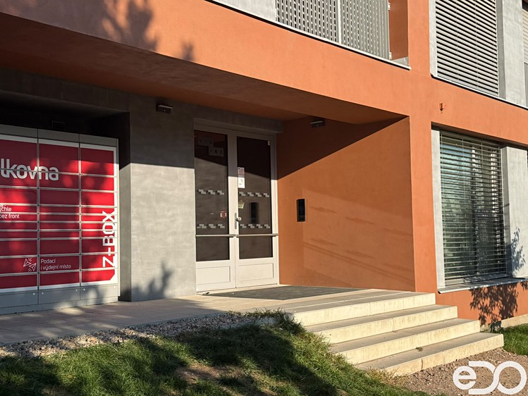 Квартира 3+kk в оренду, 81 м² (2 з 26)